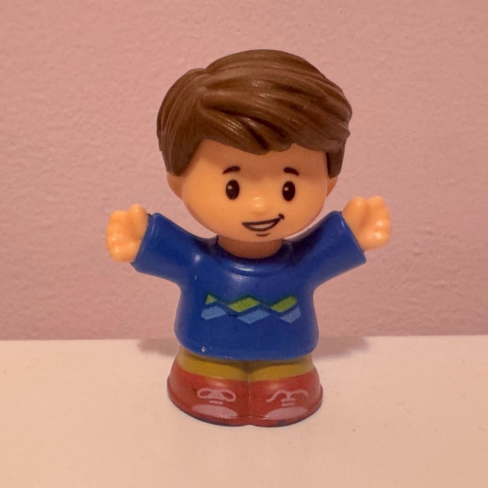 Fisher-Price Boy Figurine little people